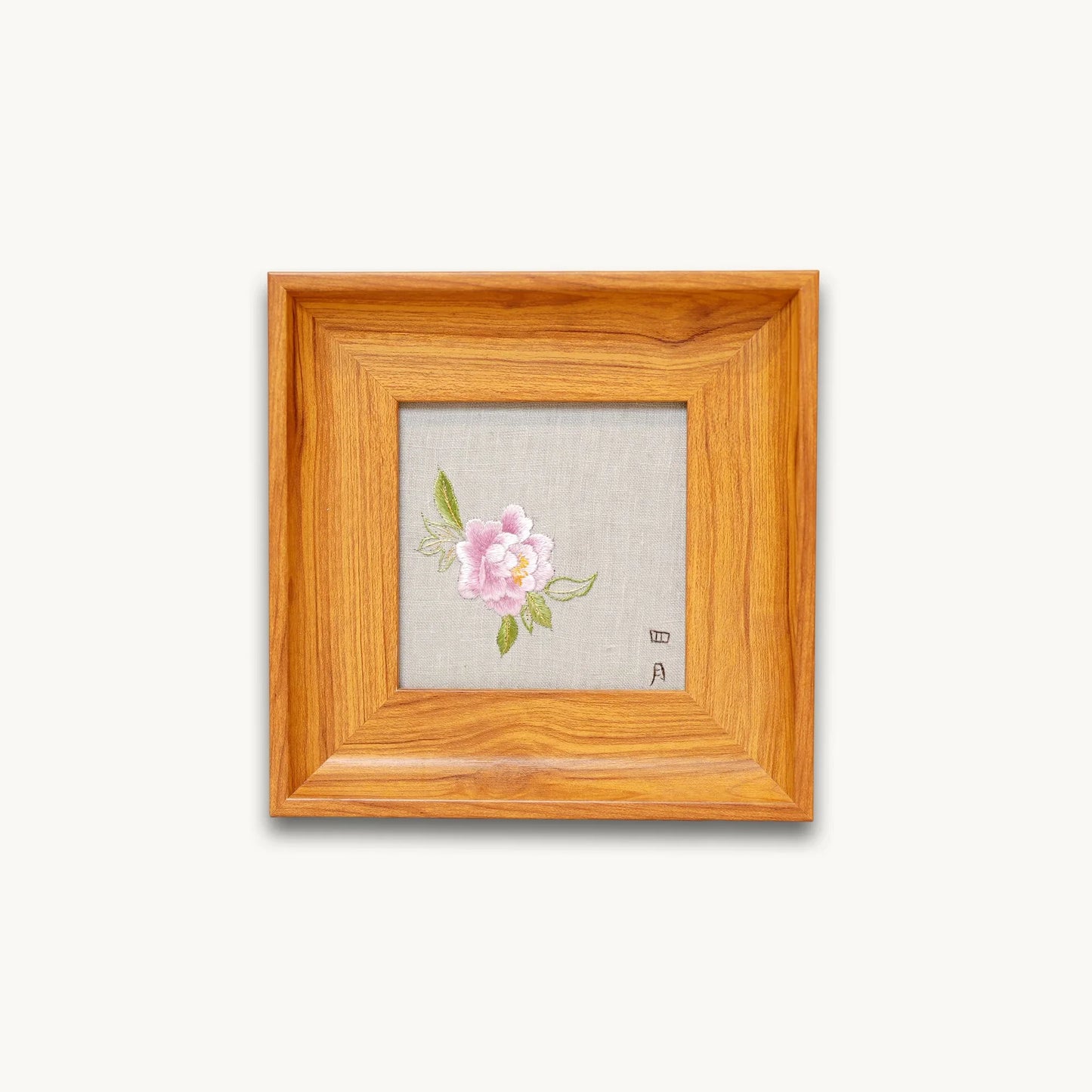 Masterpiece Peony Suzhou Embroidery Ornament