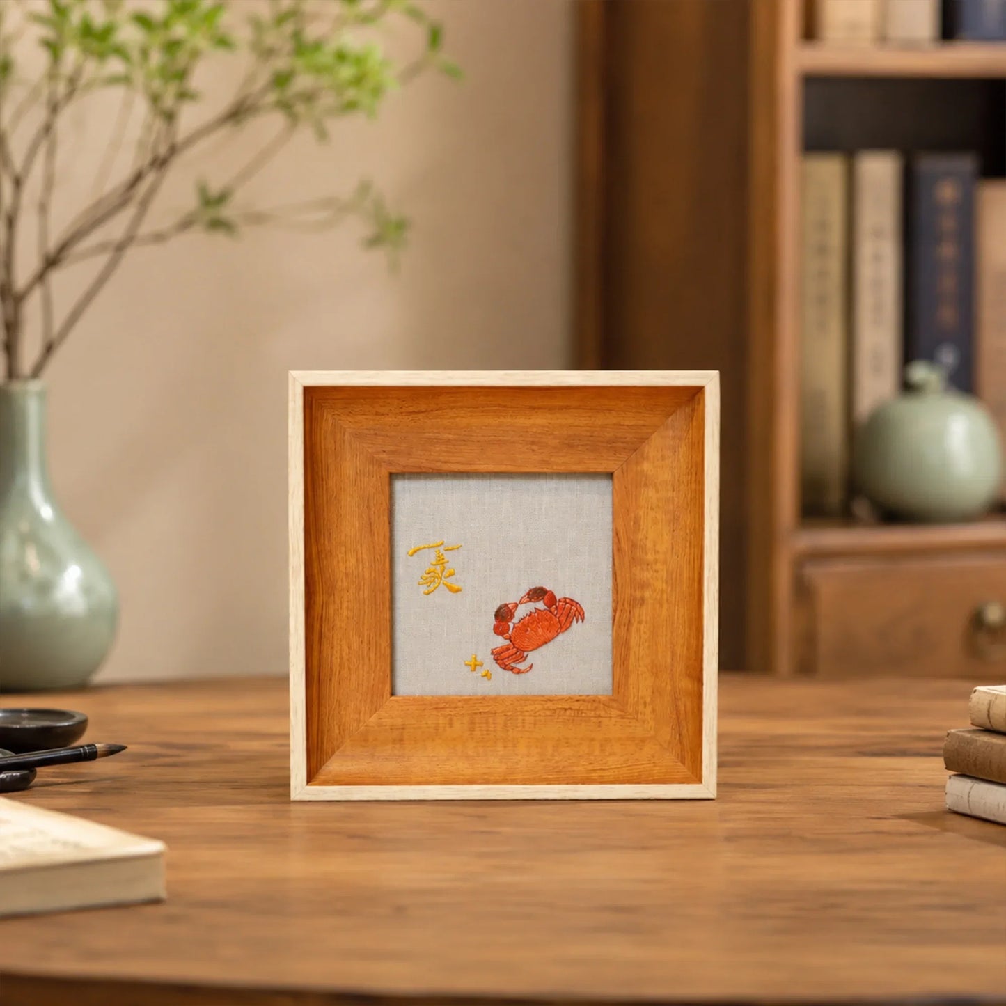 Golden Autumn Crab Suzhou Embroidery Ornament